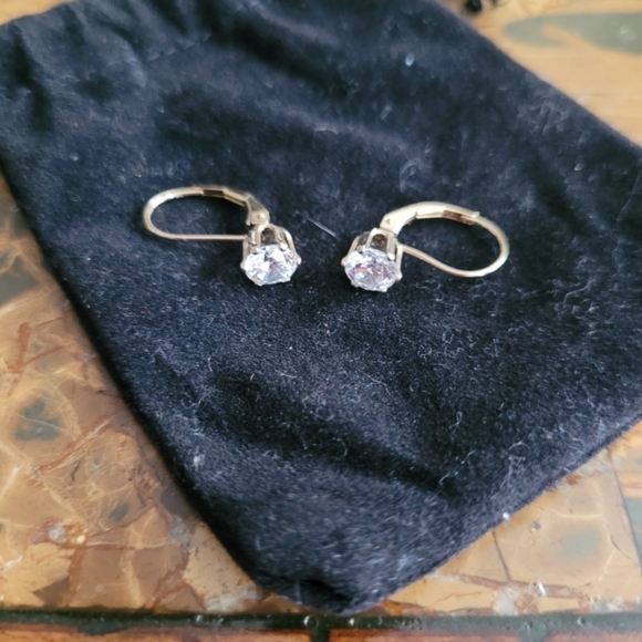 Elegant Gold and Silver Earrings - Picture 1 of 2